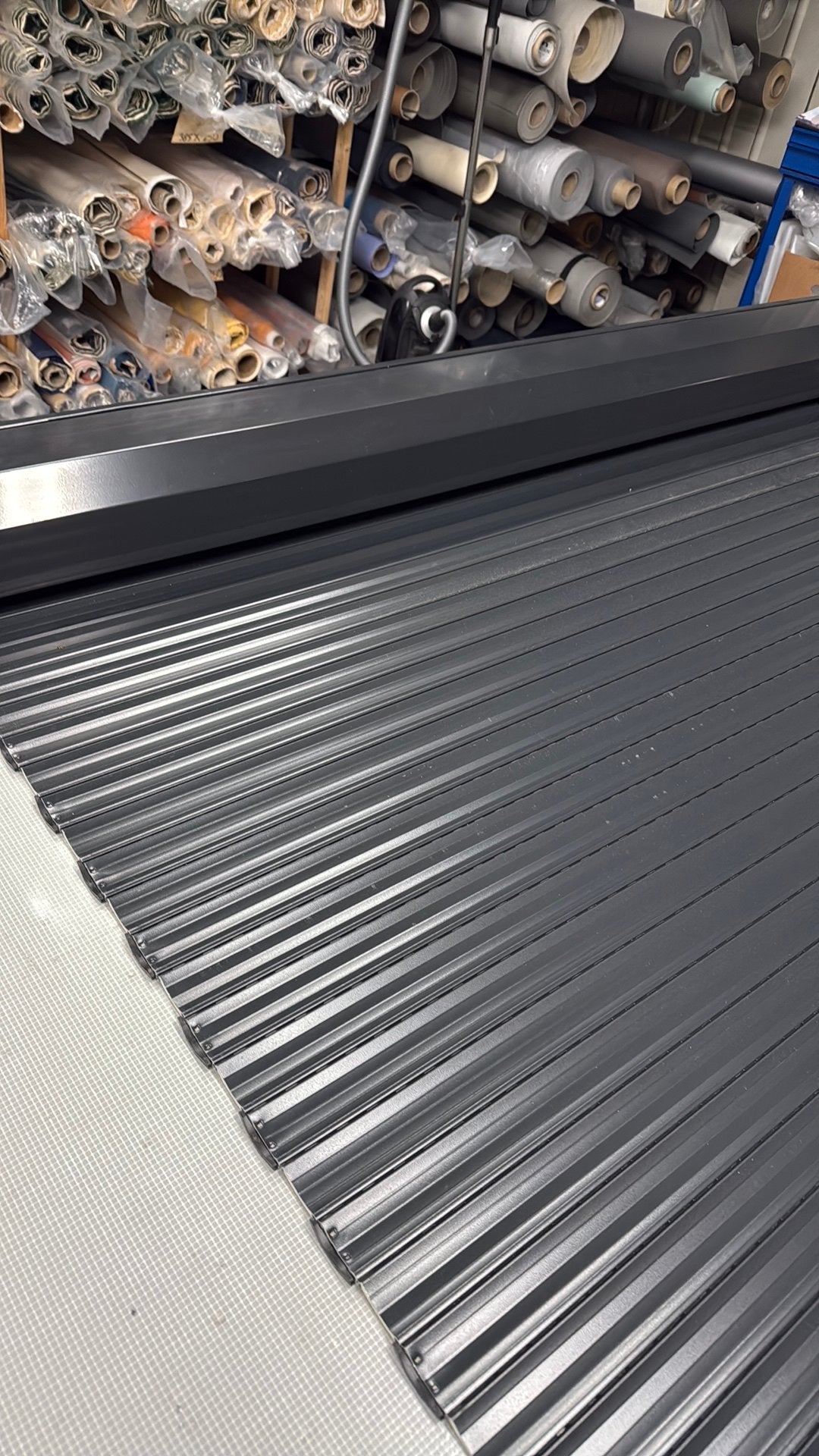 Nieuw rolluik breed 180 hoog 190 incl bakje, Ophalen, Overige kleuren, 150 tot 200 cm, Nieuw