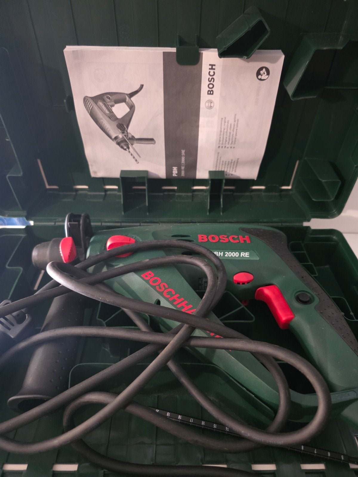 Bosch PBH 2000 RE Boorhamer - Zo goed als nieuw, Boor- en/of Breekhamer, Ophalen of Verzenden, Zo goed als nieuw, Variabele snelheid
