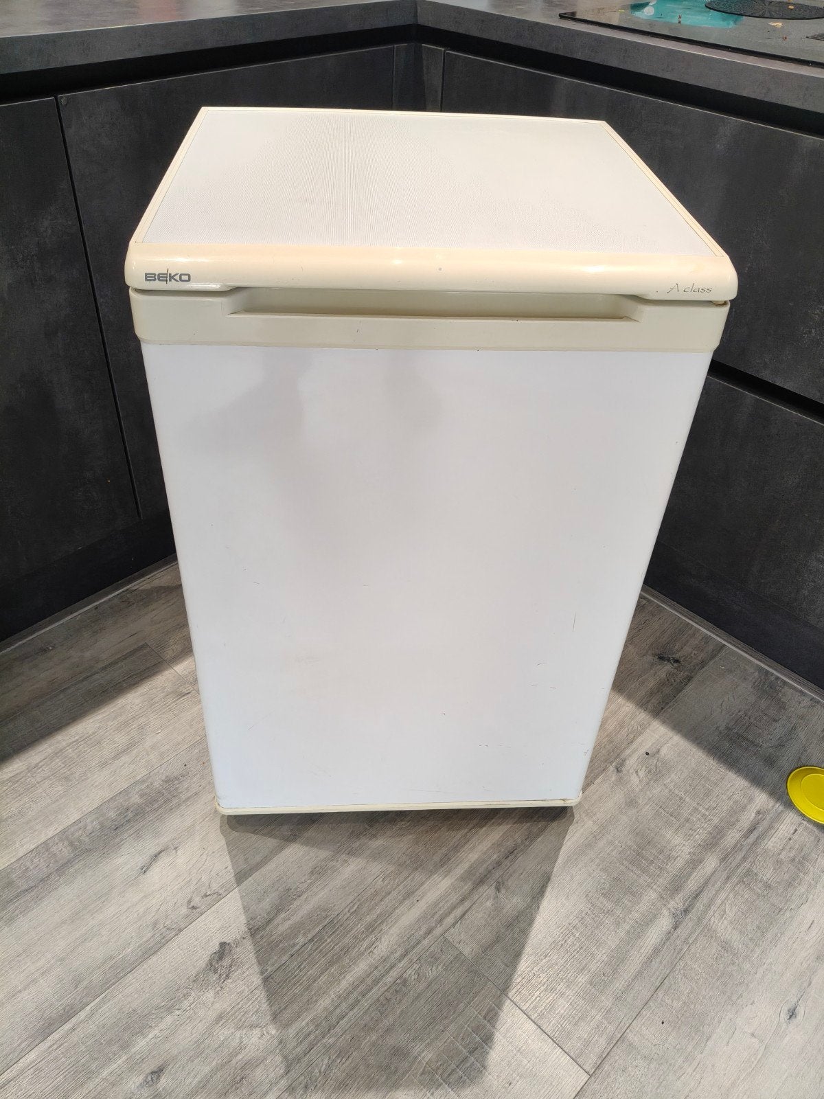 Beko tafelmodel koelkast energie klasse A te koop!!!, Ophalen, Gebruikt, Zonder vriesvak, Energieklasse A of zuiniger