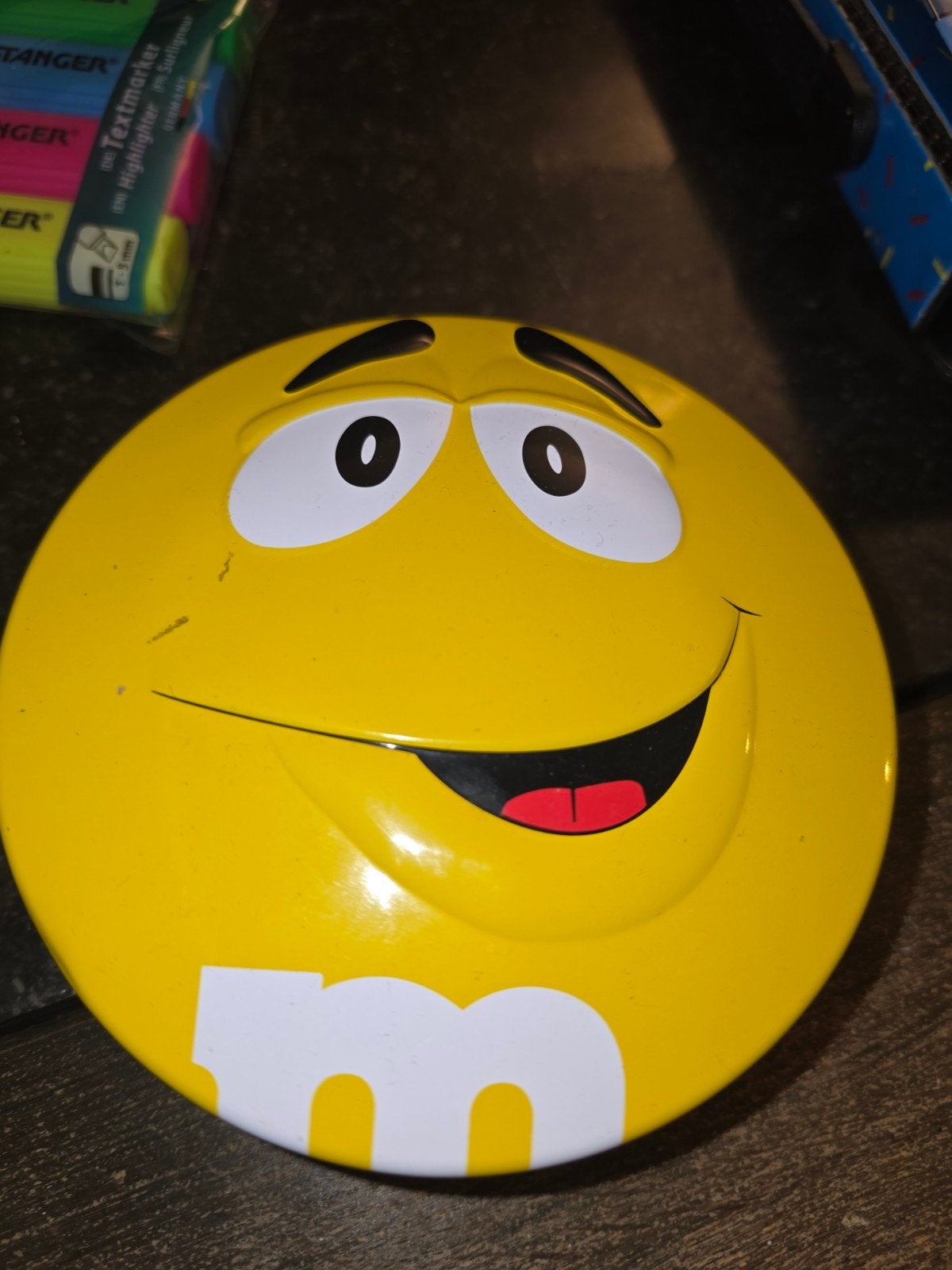 M&M's Blik Geel - Leuk voor snoep of kleine spulletjes, Ophalen of Verzenden, Gebruikt, Overige