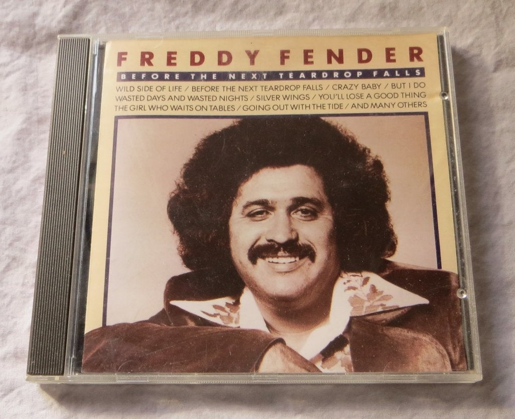 CD - Freddy Fender - Before the next teardrop falls (20 tr.), Ophalen of Verzenden, Zo goed als nieuw