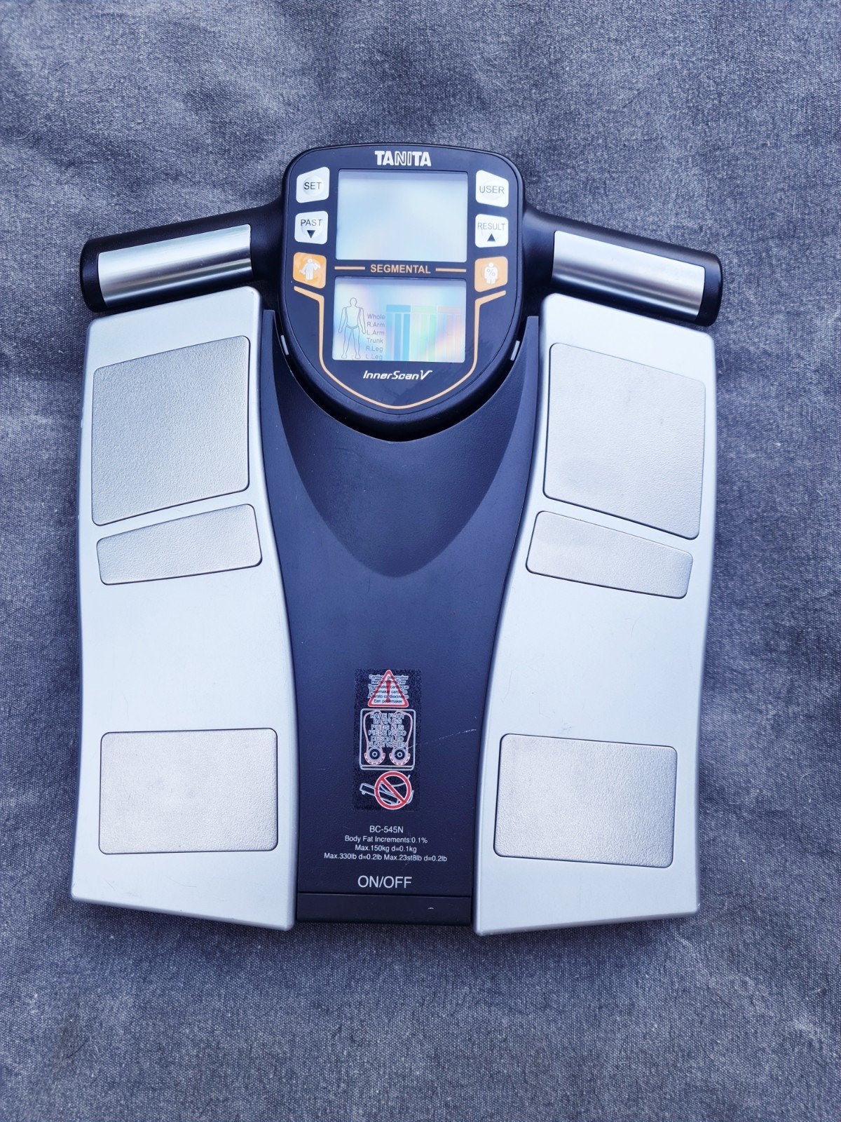TANITA  BC-545N  ( ook voor professioneel gebruik ), Ophalen, 1 tot 500 gram, 100 kg of meer, Personenweegschaal