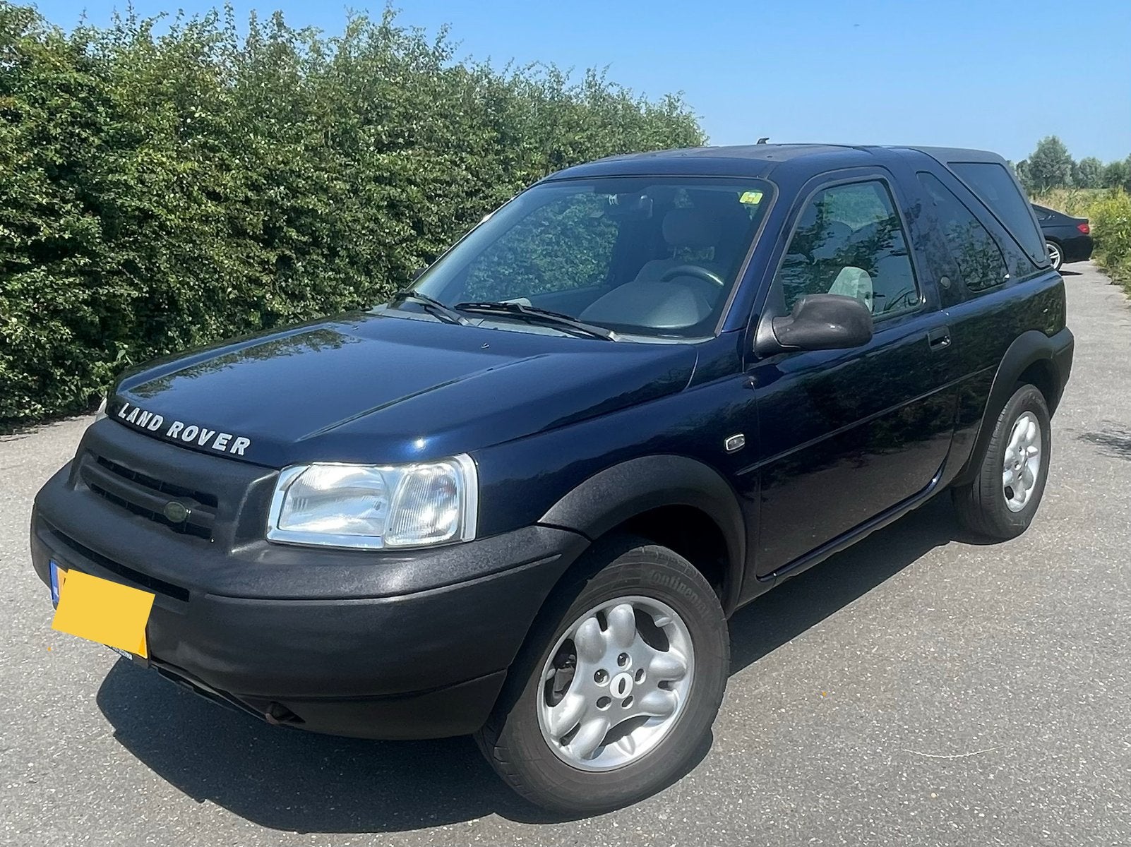 LandRover Freelander 2.5 V6 SE Automaat Nieuwe APK 124.798km, Stof, 2000 kg, Blauw, Open dak
