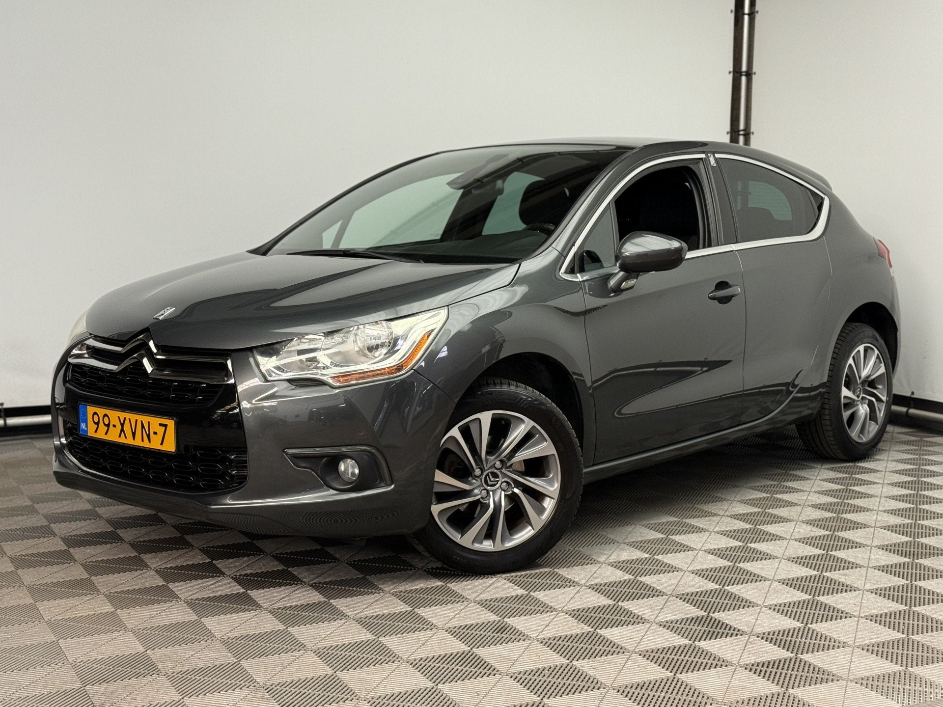 Citroën DS4 1.6 VTi Chic ECC LM16" NL Auto (bj 2012), Euro 5, Stof, Gebruikt, 4 cilinders