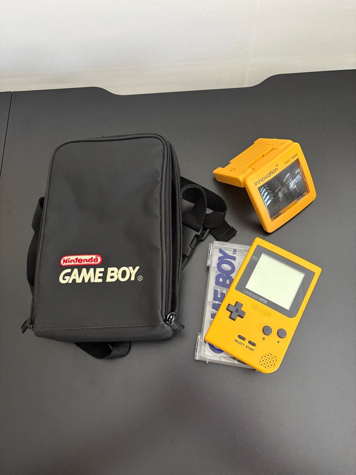 Nintendo Game Boy Pocket Geel met tas en accessoires, Avontuur en Actie, 1 speler, Ophalen of Verzenden, Zo goed als nieuw