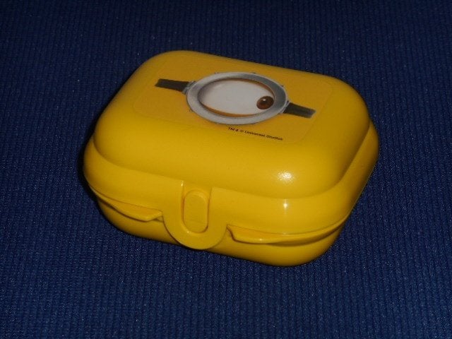 Tupperware SmartClip Klein Minion, Huis en Inrichting, Keuken | Tupperware, Ophalen of Verzenden, Nieuw, Overige typen, Vaatwasserbestendig