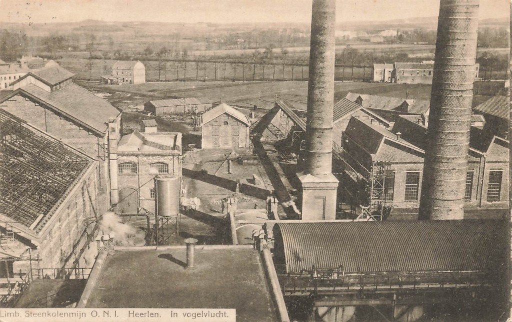 Limb. Steenkolenmijn O. N. I. Heerlen. in vogelvlucht, Ophalen of Verzenden, 1920 tot 1940, Gelopen, Limburg