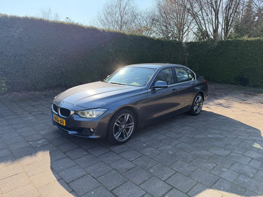 BMW 3-serie 320i Executive, Automaat, Achterwielaandrijving, Gebruikt, Euro 6