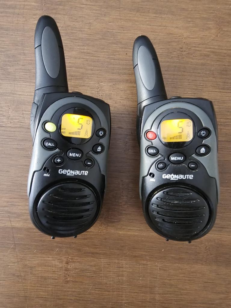 Geonaute Walkie Talkie Set - Ideaal voor Avontuur, Ophalen of Verzenden, Gebruikt, 2 to 5 km, Portofoon of Walkie-talkie