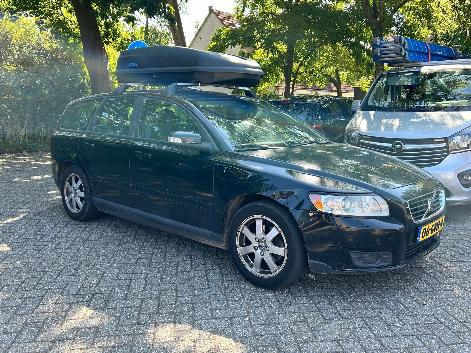 Volvo V50 1.8 2008 Zwart, Auto's, Volvo, Voorwielaandrijving, 125 pk, 4 cilinders, Zwart