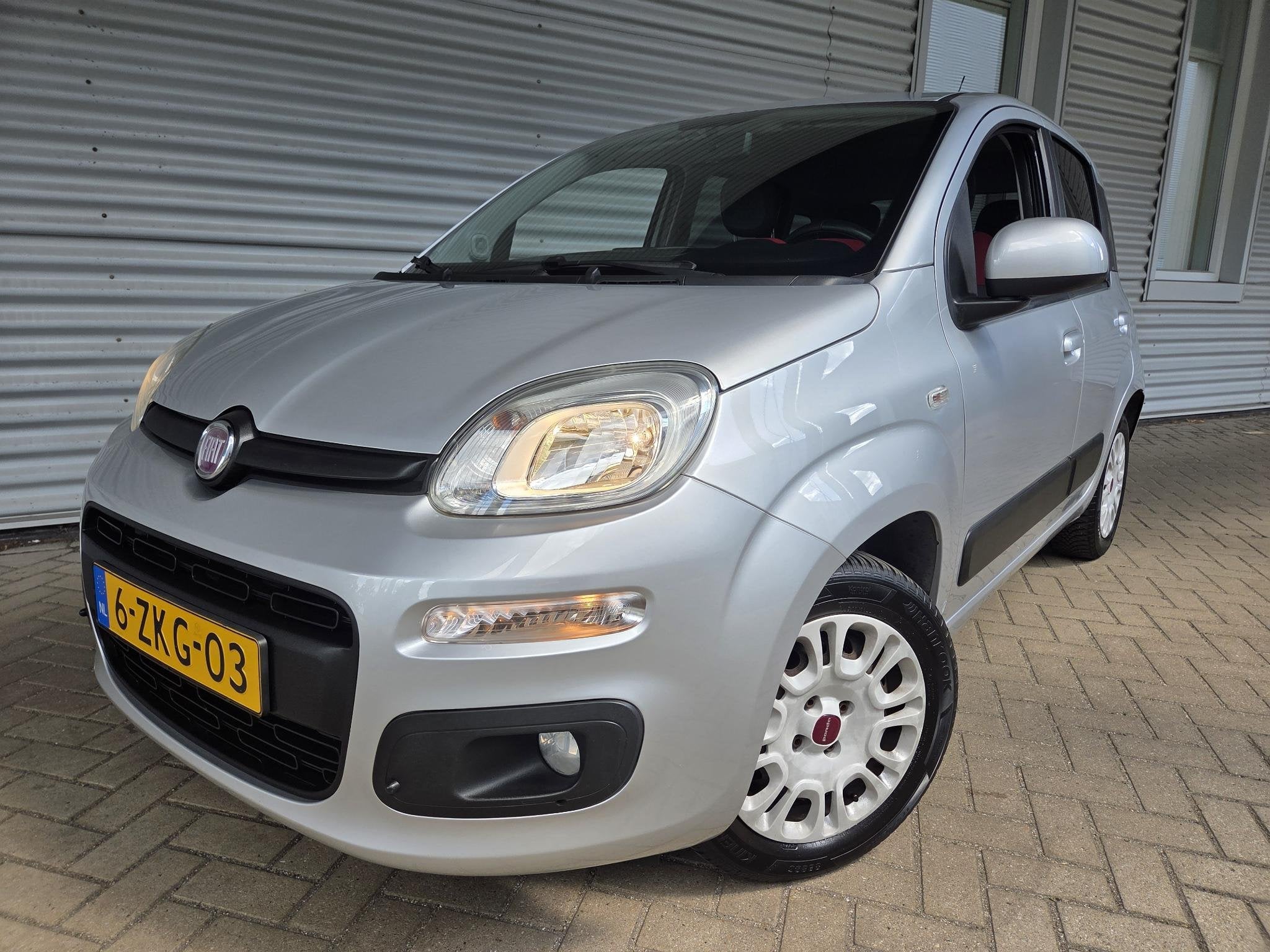Fiat Panda 0.9 TwinAir Lounge, Auto's, Voorwielaandrijving, Stof, Gebruikt, Panda