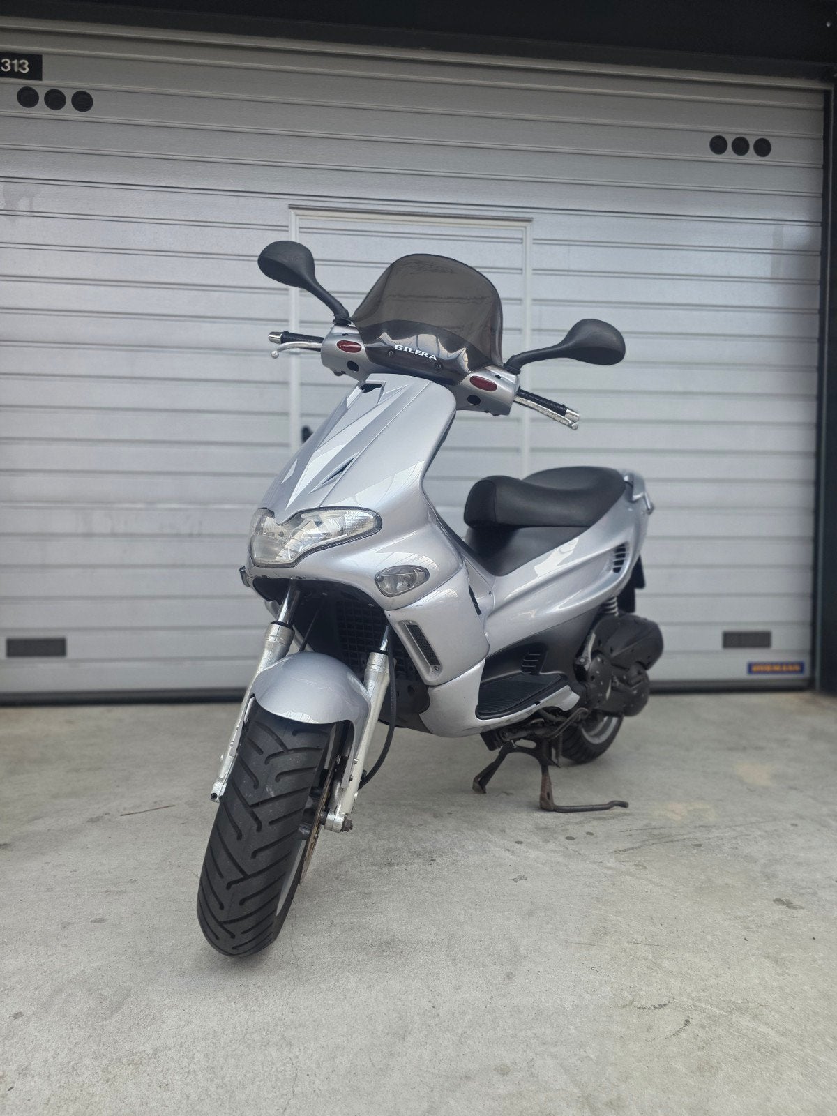 Gilera Runner 180 DD 2000 M08 UP-Side Down ✅, Ophalen of Verzenden, Gebruikt, Maximaal 45 km/u, Gilera