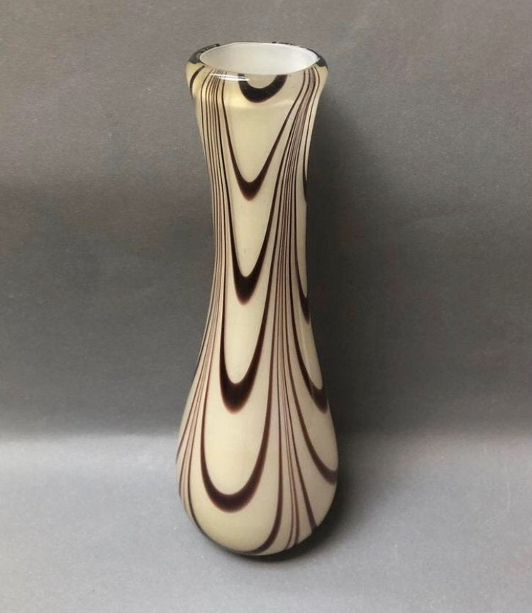 Prachtige hoge mondgeblazen glazen vaas, opaline glas, Ophalen of Verzenden, Bruin, Glas