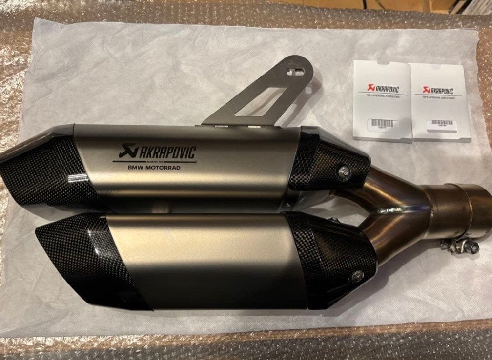 Akrapovic Titanium Uitlaat BMW R1300GS/GSA, Motoren, Onderdelen | BMW, Ophalen of Verzenden, Gebruikt