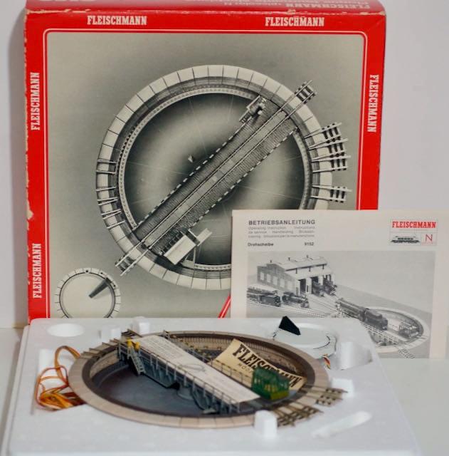Fleischmann 9152C Elektro-Drehscheibe N-piccolo, unbenutzt,, Hobby en Vrije tijd, Modeltreinen | N-Spoor, Gelijkstroom, Fleischmann