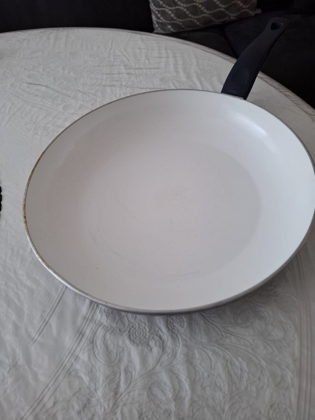 Gebruikte koekenpan met keramische coating, 30 cm, Huis en Inrichting, Keuken | Potten en Pannen, Ophalen of Verzenden, Gebruikt