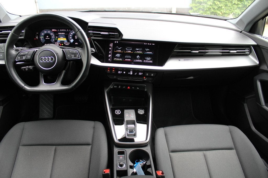 Audi A3 Sportback 40 TFSI e Edition | Incl. 12 maanden Garan, Auto's, Audi, Gebruikt, 4 cilinders, Met garantie (alle), Automatische klimaatregeling
