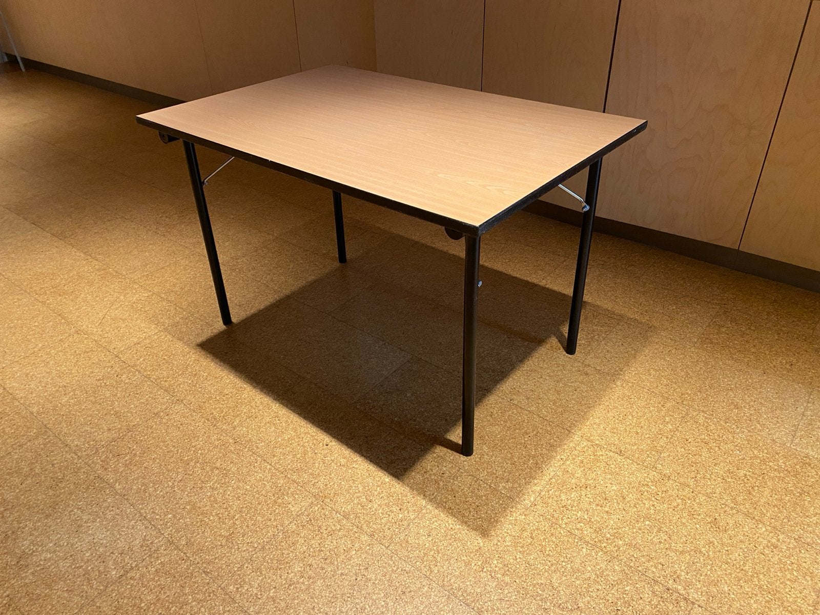 Opvouwbare tafel - Ideaal voor feesten en evenementen, Ophalen, Gebruikt, 100 tot 150 cm, 50 tot 100 cm