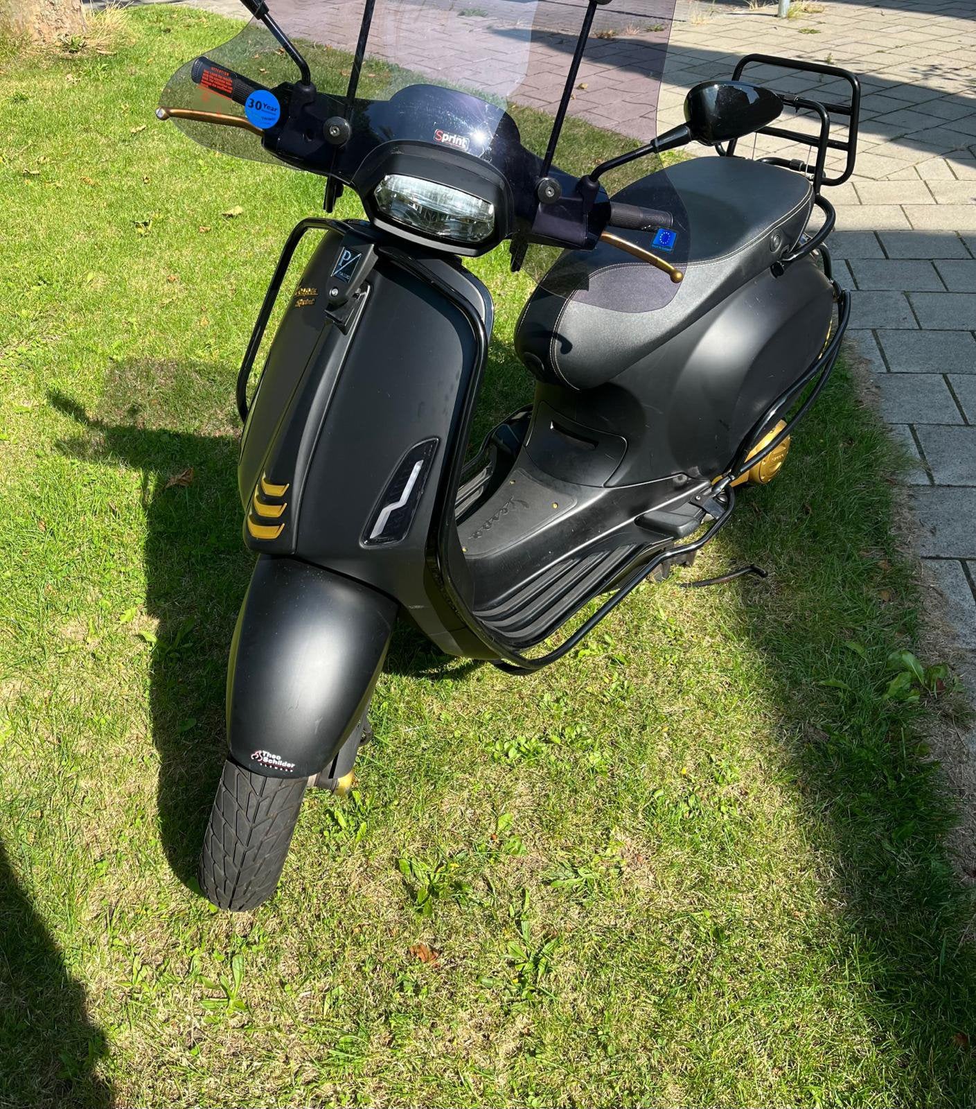 Vespa Sprint 2020, Fietsen en Brommers, Scooters | Vespa, Ophalen, Gebruikt, Overige modellen, Benzine
