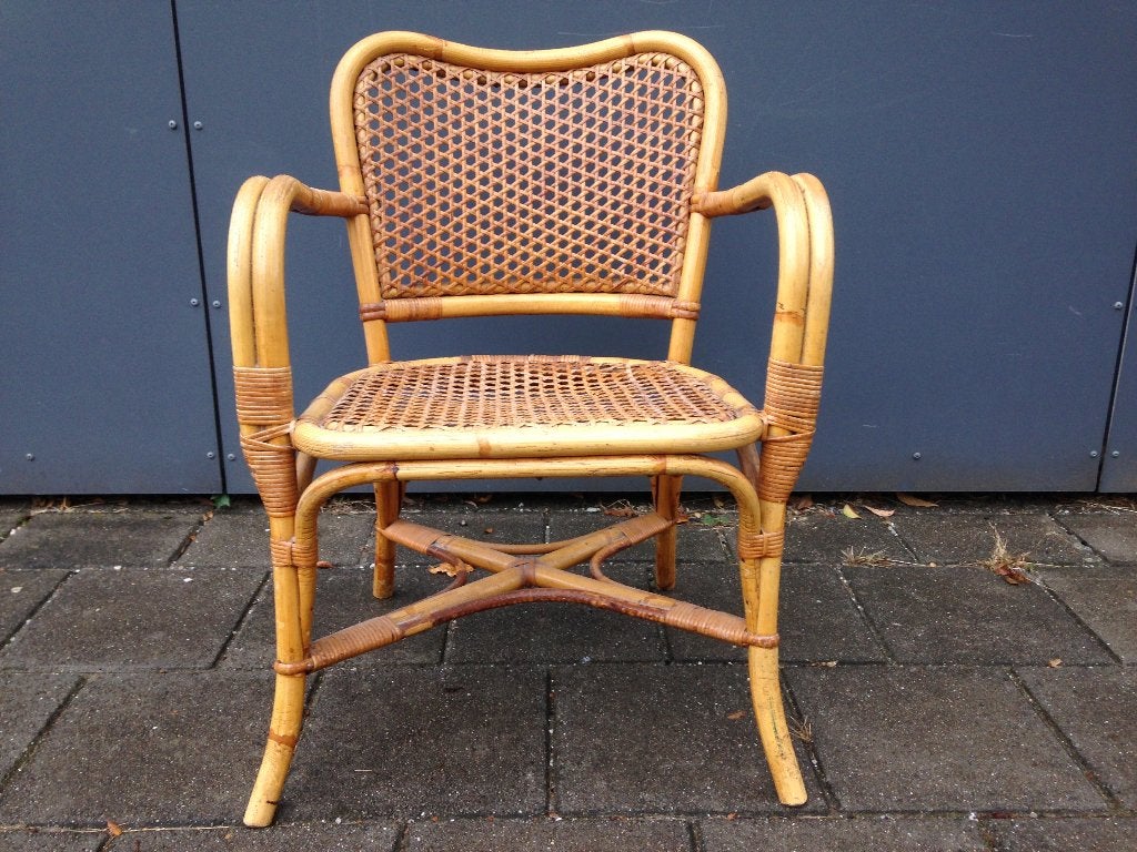 rotan fauteuiltje iets schade uit 1950, Huis en Inrichting, Fauteuils, Ophalen, Minder dan 50 cm, Gebruikt, Minder dan 75 cm