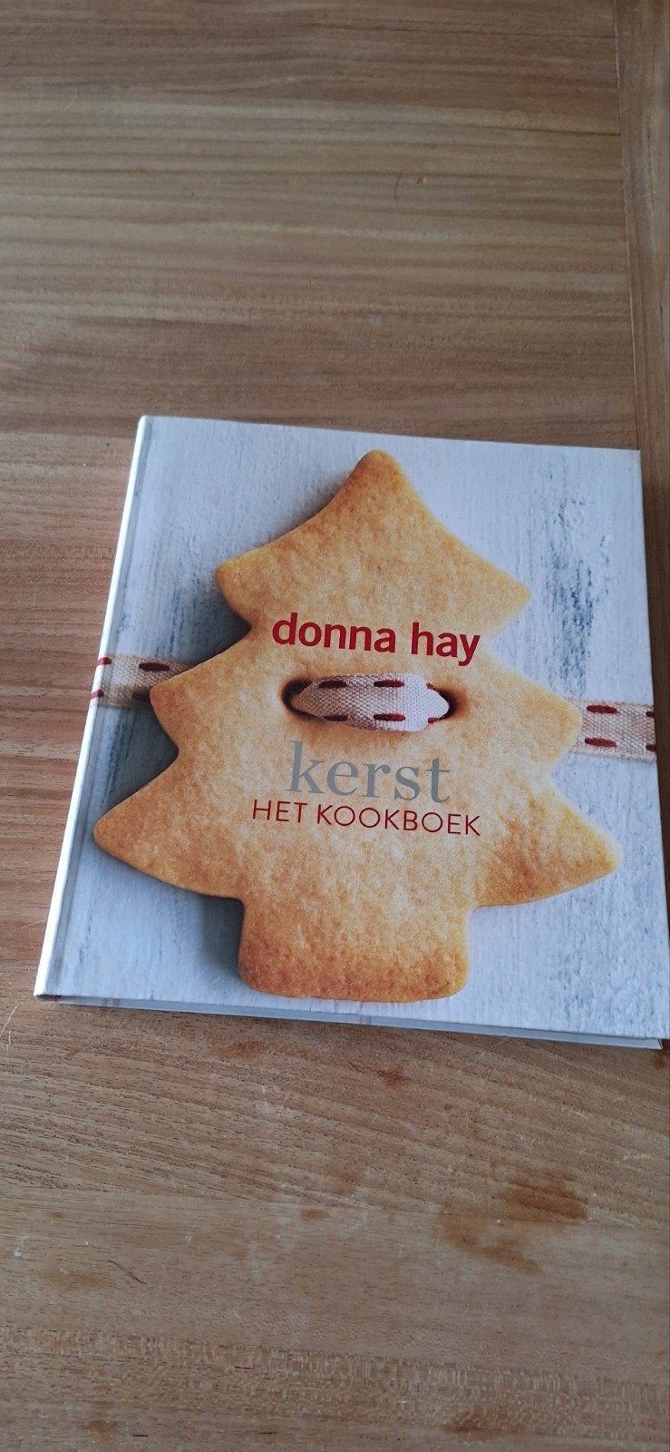 Donna Hay Kerst Kookboek - Zo goed als nieuw, Boeken, Donna Hay, Hoofdgerechten, Ophalen of Verzenden, Zo goed als nieuw
