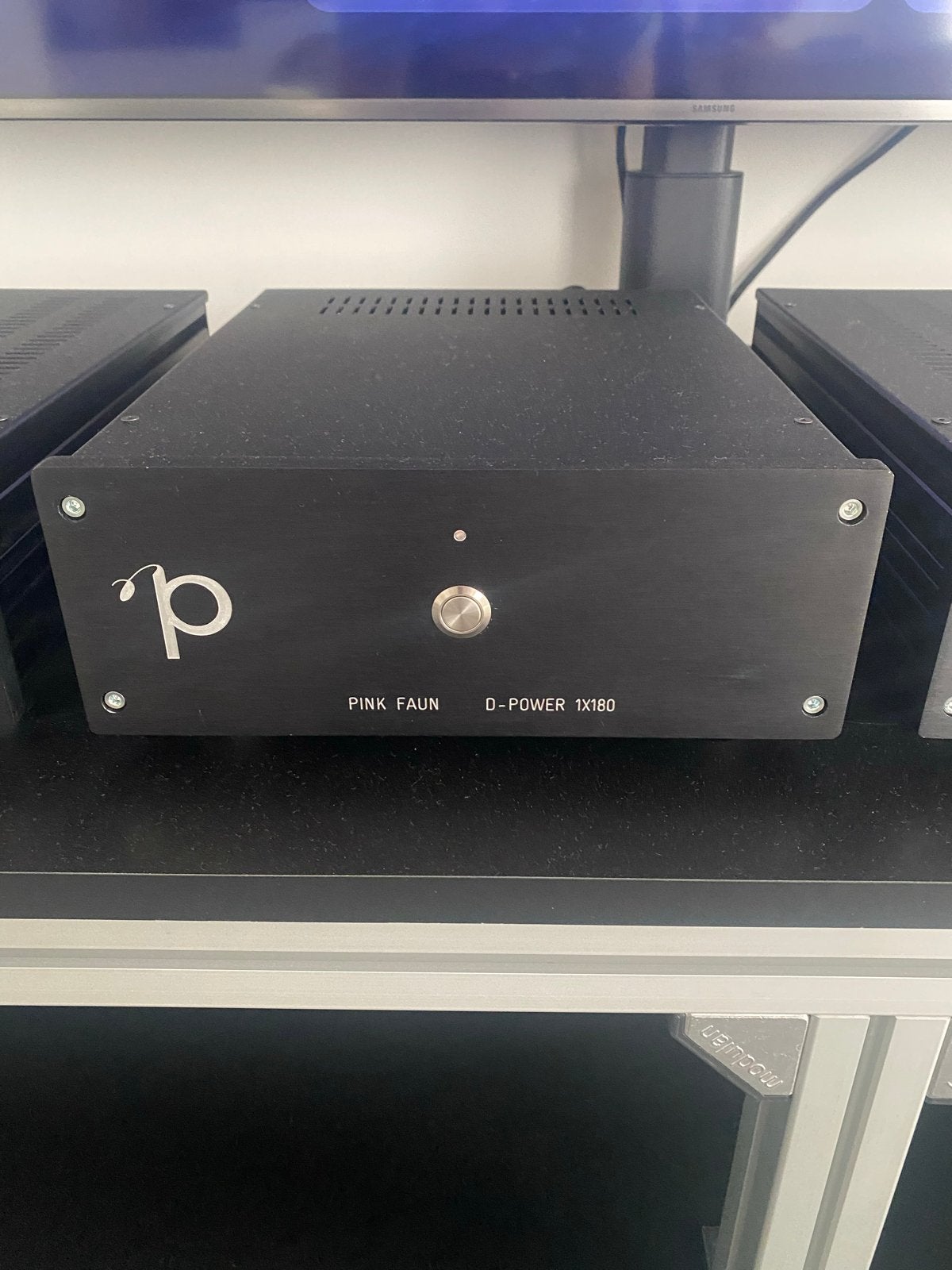 Pink Faun D-Power 1x180 Eindversterkers, Gebruikt, 120 watt of meer, Stereo, Ophalen
