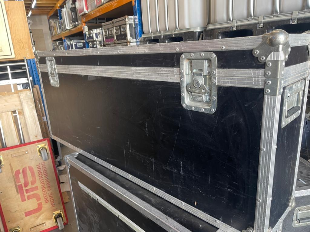 FLIGHTCASE Ledparren/Statieven146x25cm 47+7cm Hg.Klapdeksel, Ophalen of Verzenden, Zo goed als nieuw, Overige instrumenten, Flightcase