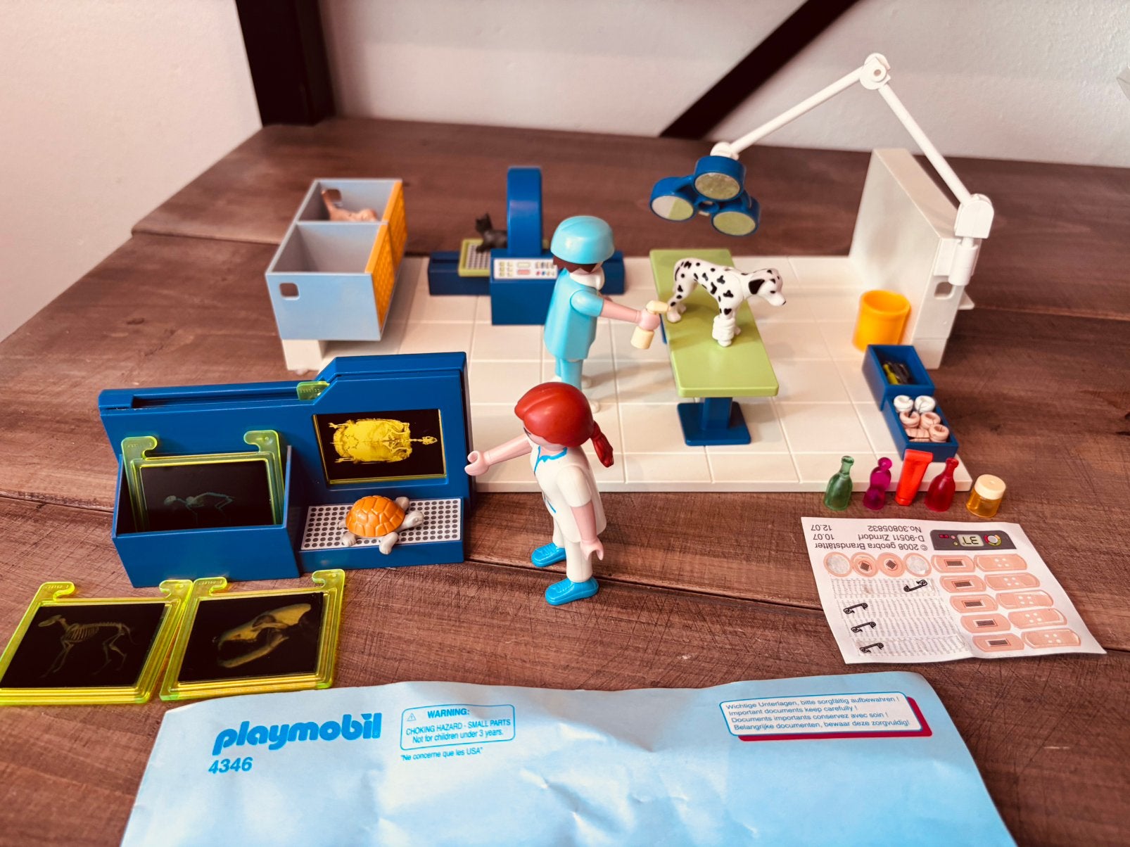 Playmobil 4346 Dierenkliniek!, Ophalen of Verzenden, Gebruikt, Complete set