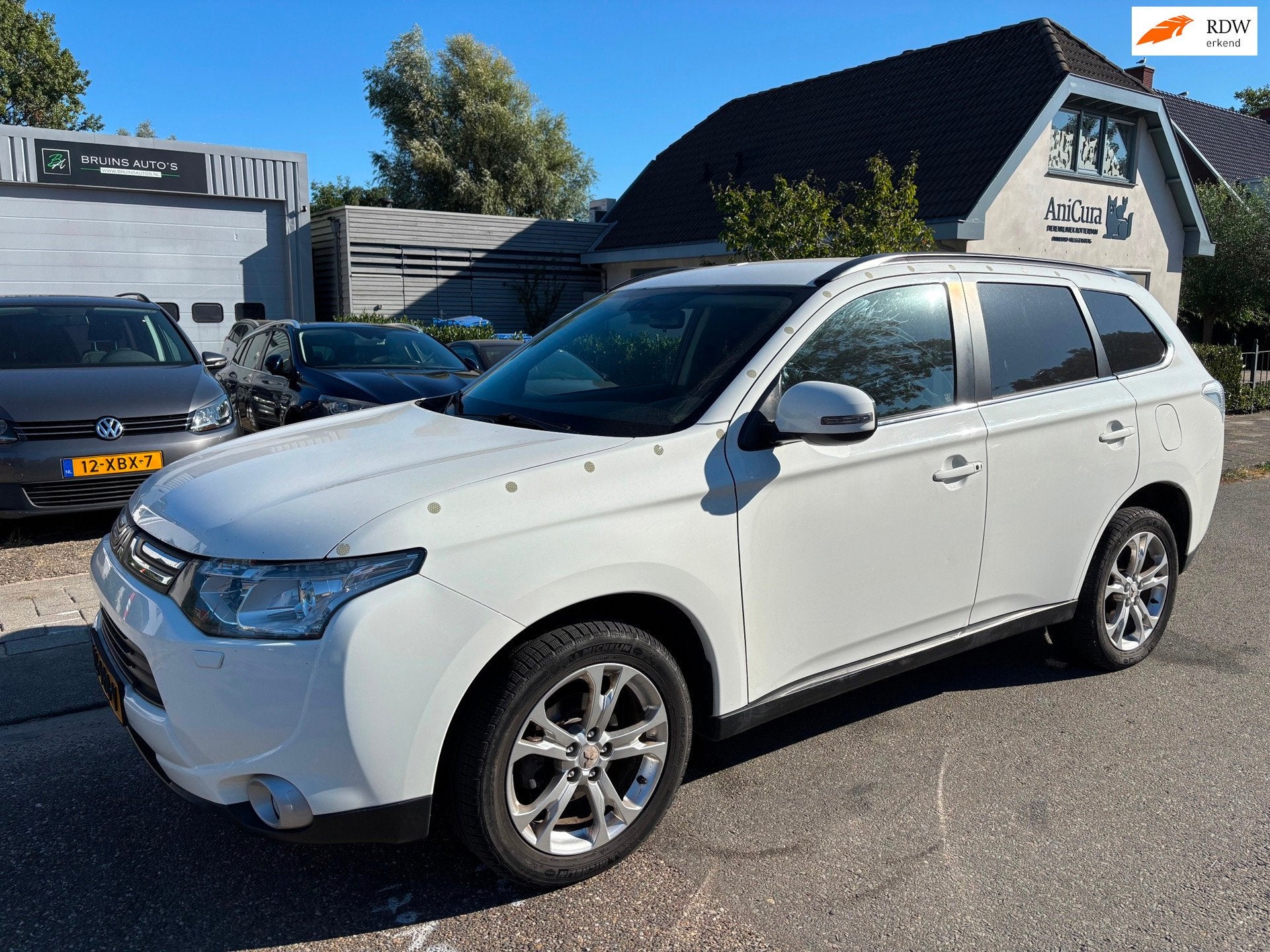 Mitsubishi Mitsubishi Outlander Grijskenteken - MARGE, 4 cilinders, 150 pk, Wit, Bedrijf
