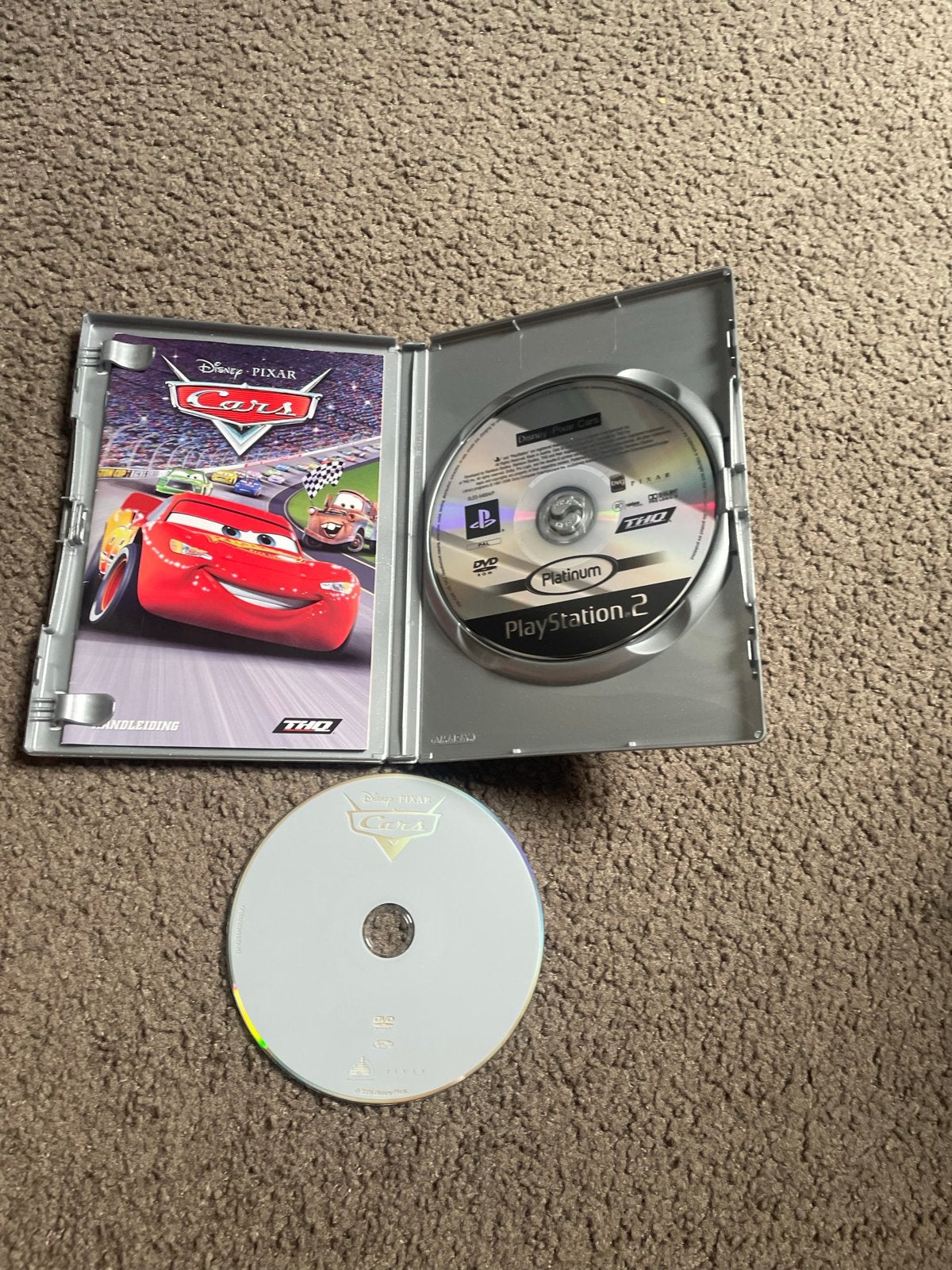 Disney Pixar Cars - PlayStation 2 (PS2) Racegame, Spelcomputers en Games, Games | Sony PlayStation 2, Gebruikt, 1 speler, Racen en Vliegen
