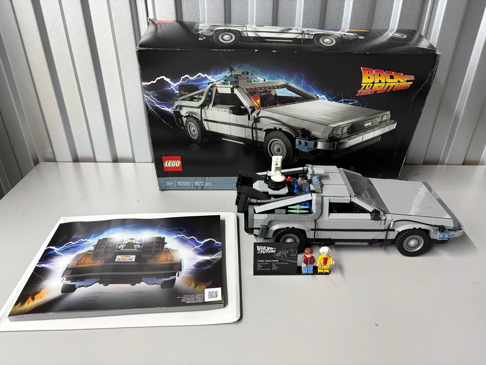 LEGO 10300 Back to the Future DeLorean Tijdreismachine 10300, Ophalen of Verzenden, Zo goed als nieuw, Overige merken
