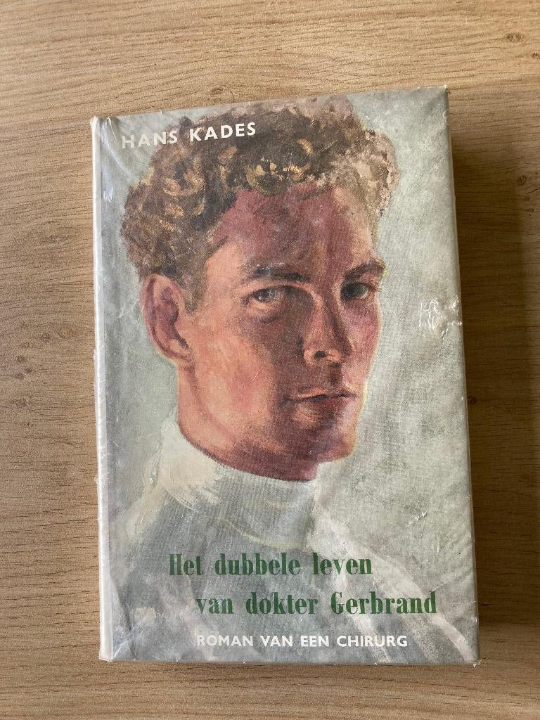 Boek Hans Kades, Boeken, Ophalen of Verzenden, Gelezen