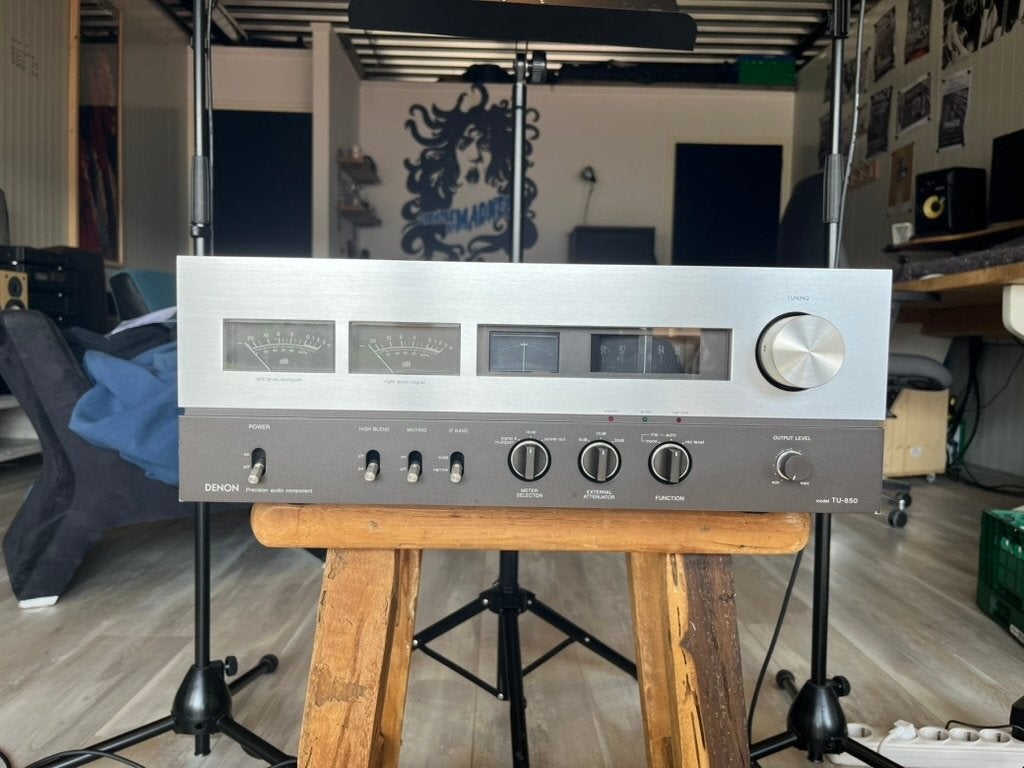 Denon TU-850 vintage tuner, Audio, Tv en Foto, Tuners, Ophalen, Zo goed als nieuw, Analoog