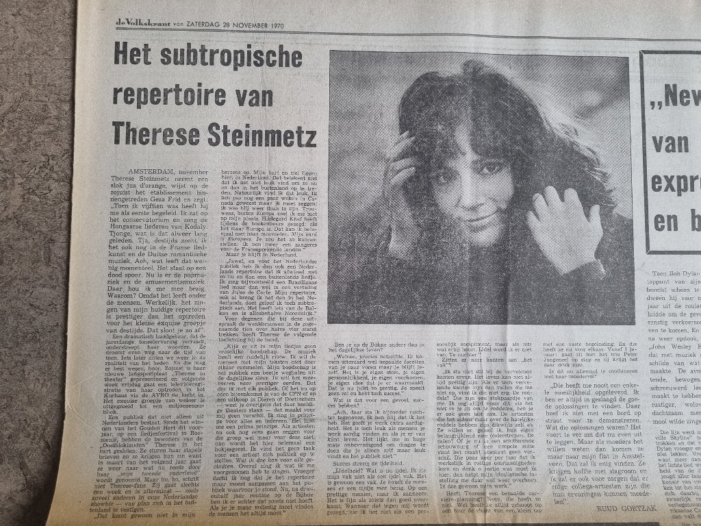 Artikel Nederlandse zangeres Therese Steinmetz (1970), Ophalen of Verzenden, 1960 tot 1980, Knipsel(s)