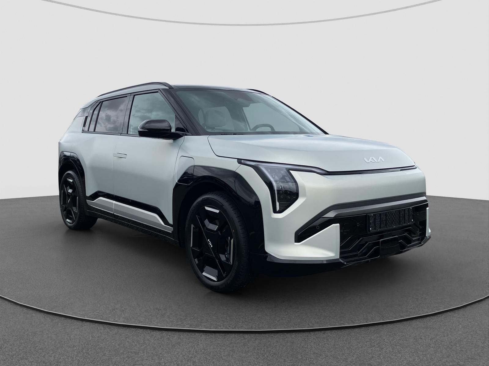 Kia EV3 GT-Line 81.4 kWh | Glass Coating | Matt Silver | Sch, Auto's, Kia, 33 min, Grijs, 204 pk, 1000 kg
