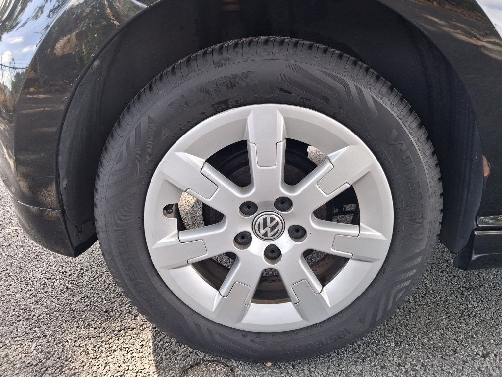 Foto 10 van Volkswagen Polo 1.2 TDI 75PK 5D Bluemotion 2010 Zwart