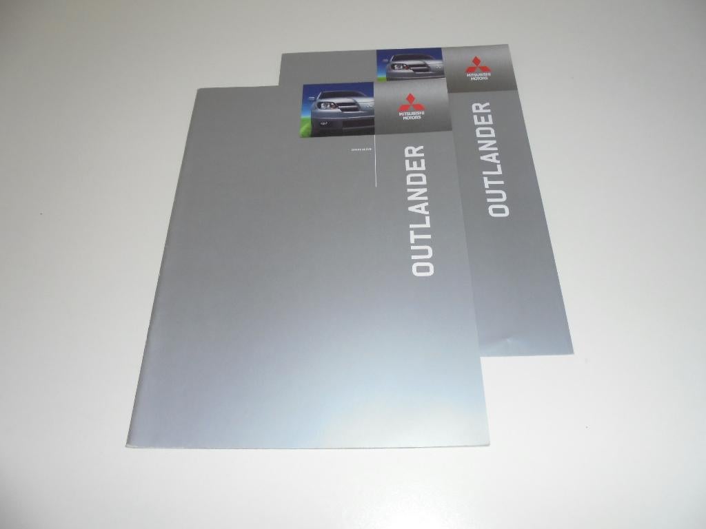 brochure Mitsubishi Outlander  2004, Ophalen of Verzenden, Zo goed als nieuw, Mitsubishi