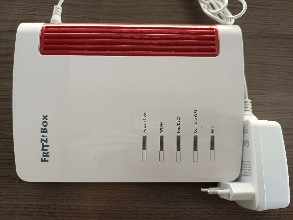 FRITZ!Box 5530 Fiber AON/G.PON, Ophalen, Zo goed als nieuw, Router met modem, Fritz!Box (FritzBox)