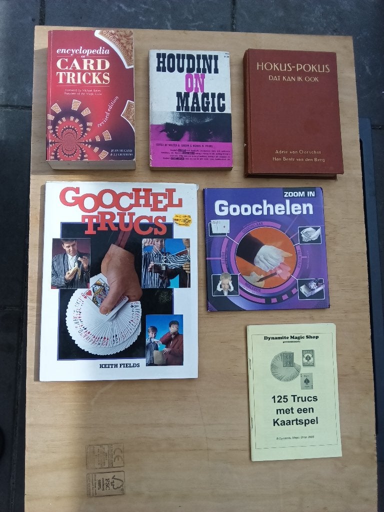 Goochelboeken en -spullen, Ophalen of Verzenden, Gelezen, Overige onderwerpen
