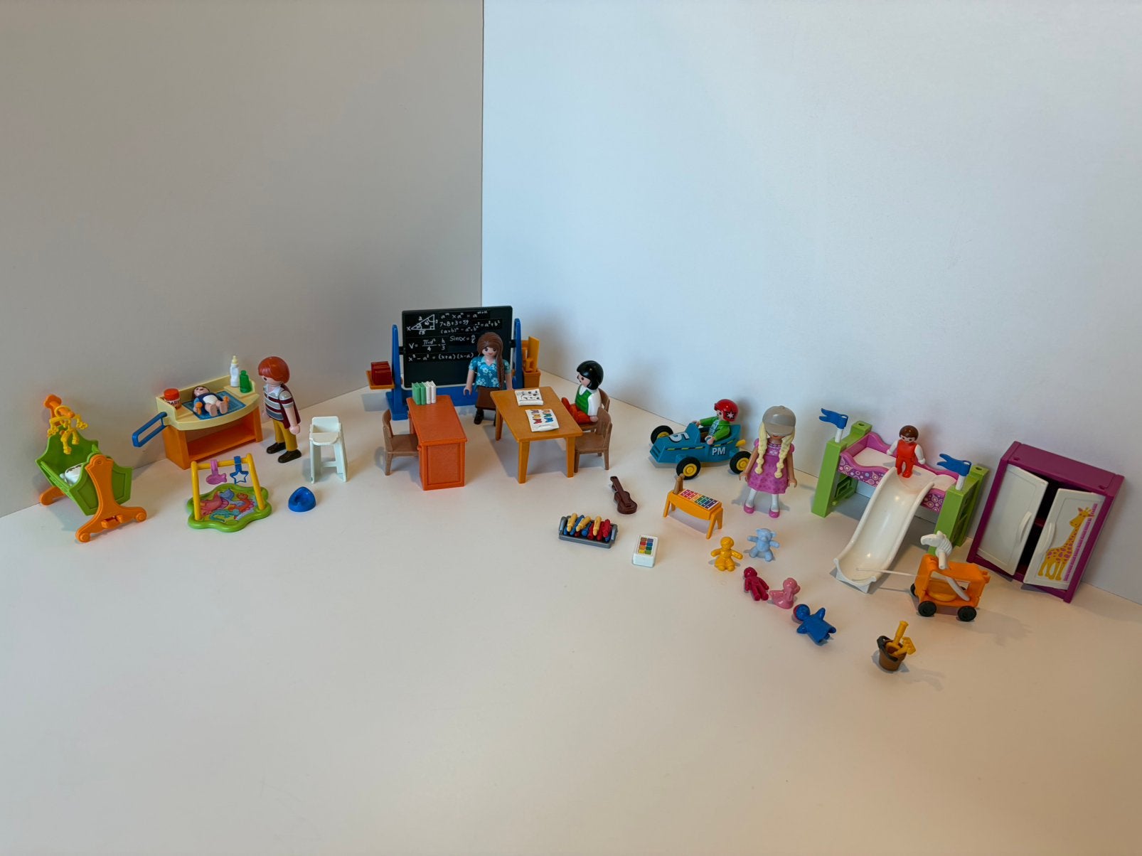 Playmobil Grote School & Peuterspeelzaal Set – Compleet, Ophalen of Verzenden, Zo goed als nieuw