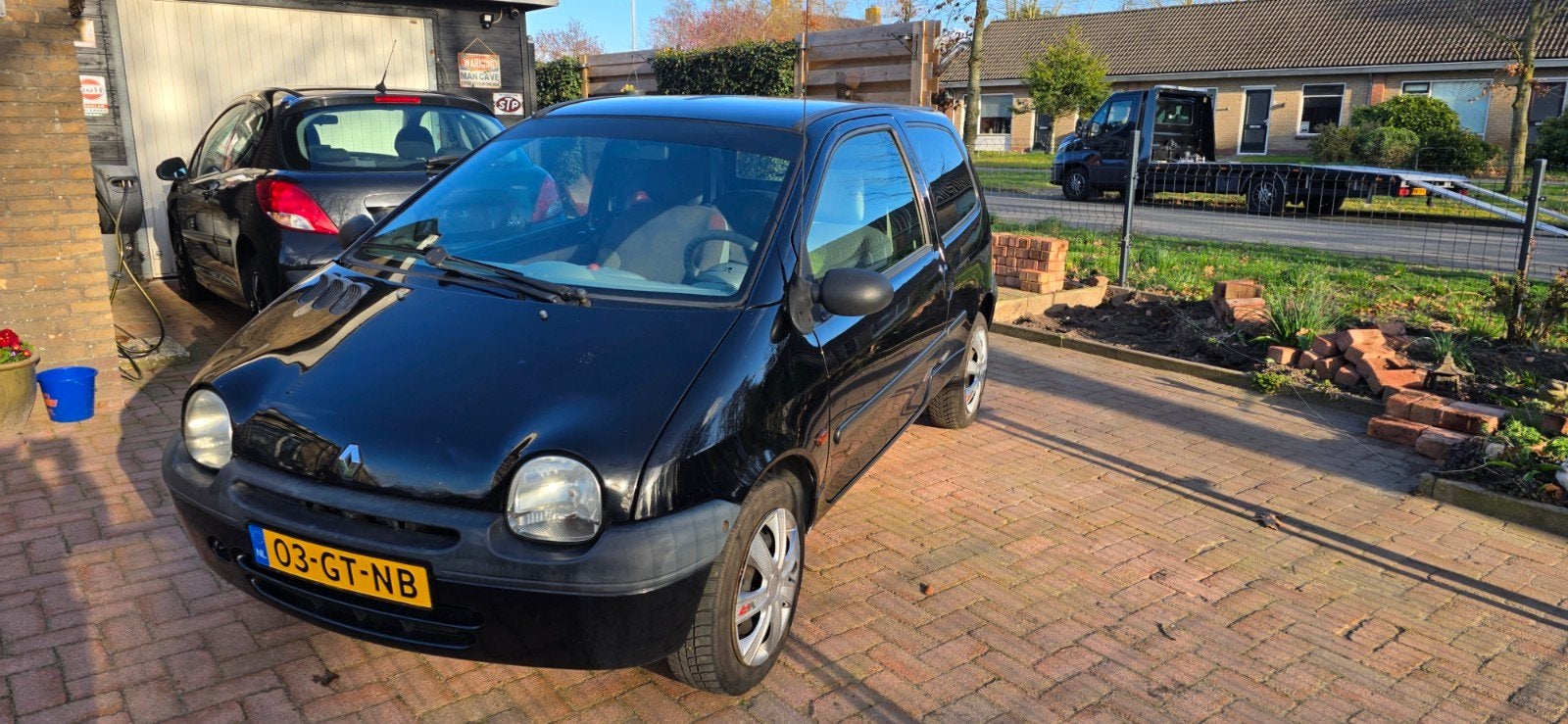 Renault Twingo 1.2 Euro 2000 2001 Zwart, Auto's, Voorwielaandrijving, 600 kg, 4 cilinders, Zwart