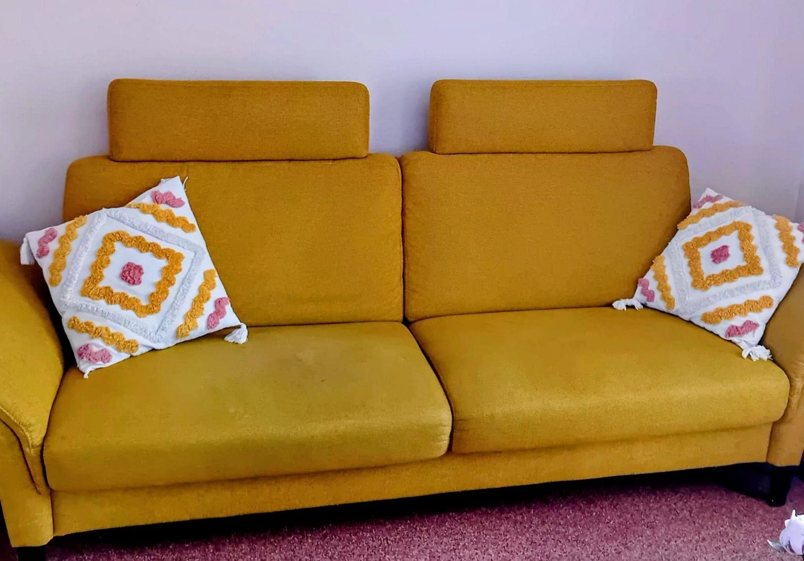 Comfortabele 2-zitsbank in okergeel, Ophalen, Tweepersoons, Modern, Gezellig, Rechte bank