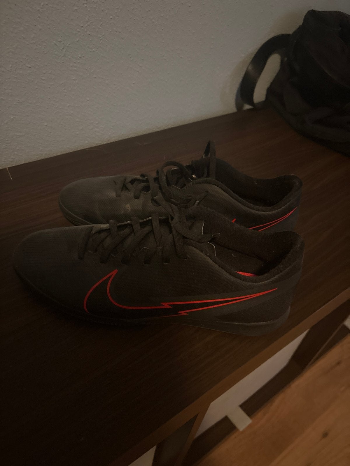 Nike Mercurial zaalvoetbalschoenen - Maat 42,5, Ophalen of Verzenden, Zo goed als nieuw, Schoenen