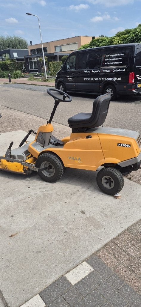 Stiga Zitmaaier Villa Royal, Ophalen, Gebruikt, 90 tot 120 cm, Stiga