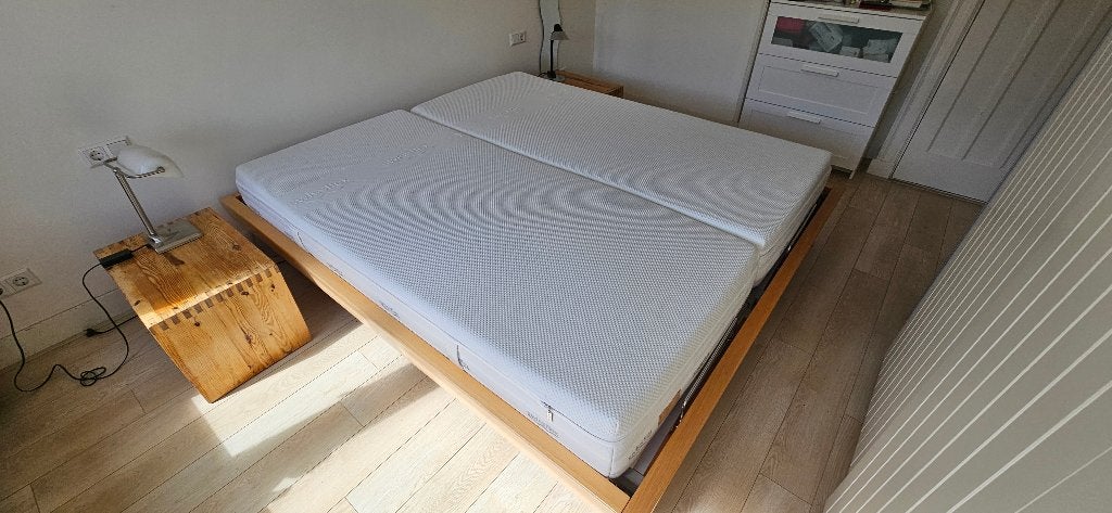2 Swissflex Versa 24 Geltex Matrassen (90x200) Z.G.A.N.!!, 90 cm, Eenpersoons, Ophalen of Verzenden, Zo goed als nieuw