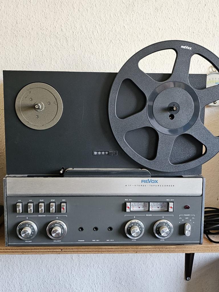 Revox A77 Stereo Bandrecorder - Vintage Audiokwaliteit, Audio, Tv en Foto, Bandrecorders, Ophalen of Verzenden, Bandrecorder, Met banden