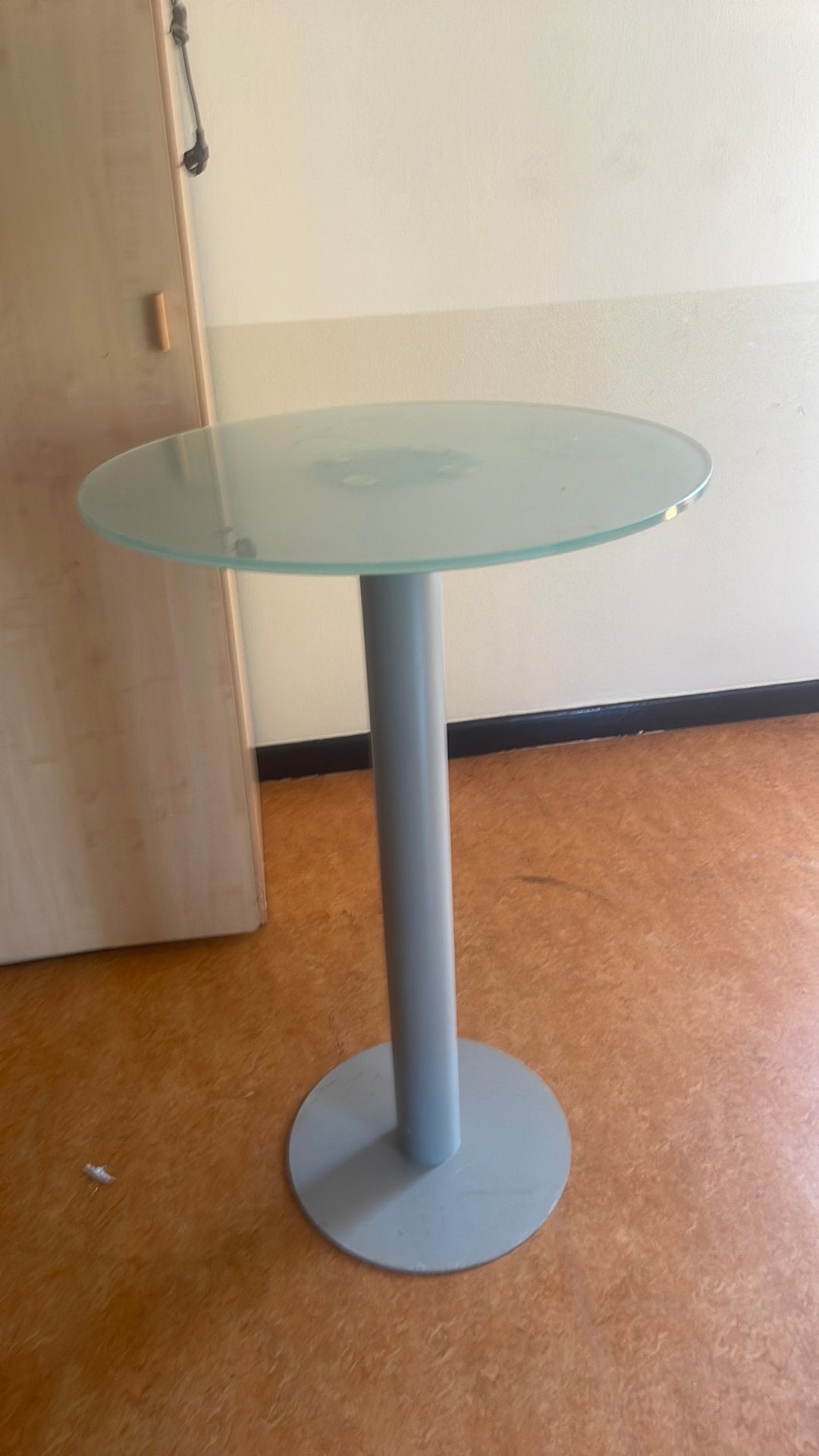 Stevige staantafel van glas!, Ophalen of Verzenden, Zo goed als nieuw