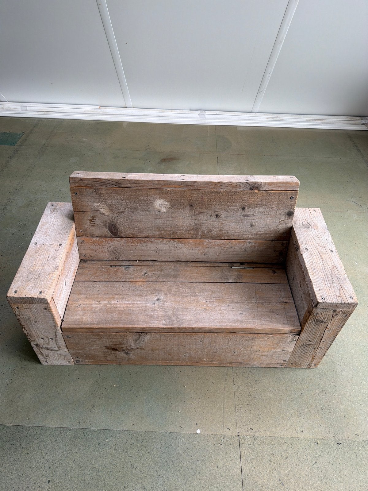 Steigerhouten kinderbankje met opbergruimte, Ophalen of Verzenden, Gebruikt, Stoel(en)