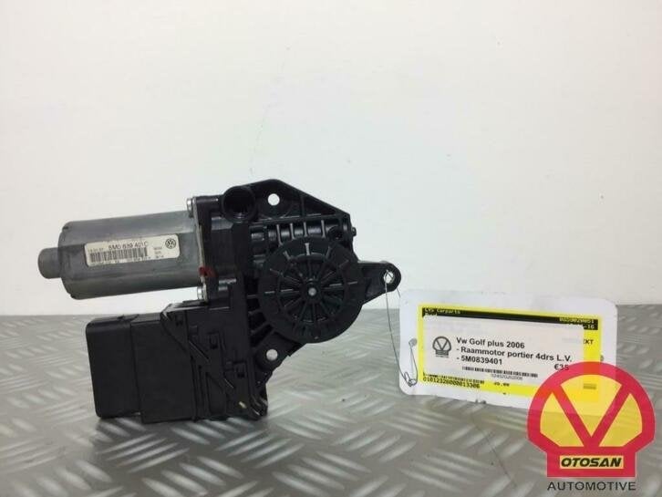 vw golf 5 plus raammotor portier links achter 5m0839401, Auto-onderdelen, Gebruikt, Volkswagen, Volkswagen AG, Berliner Ring 2
38440  Wolfsburg, DE