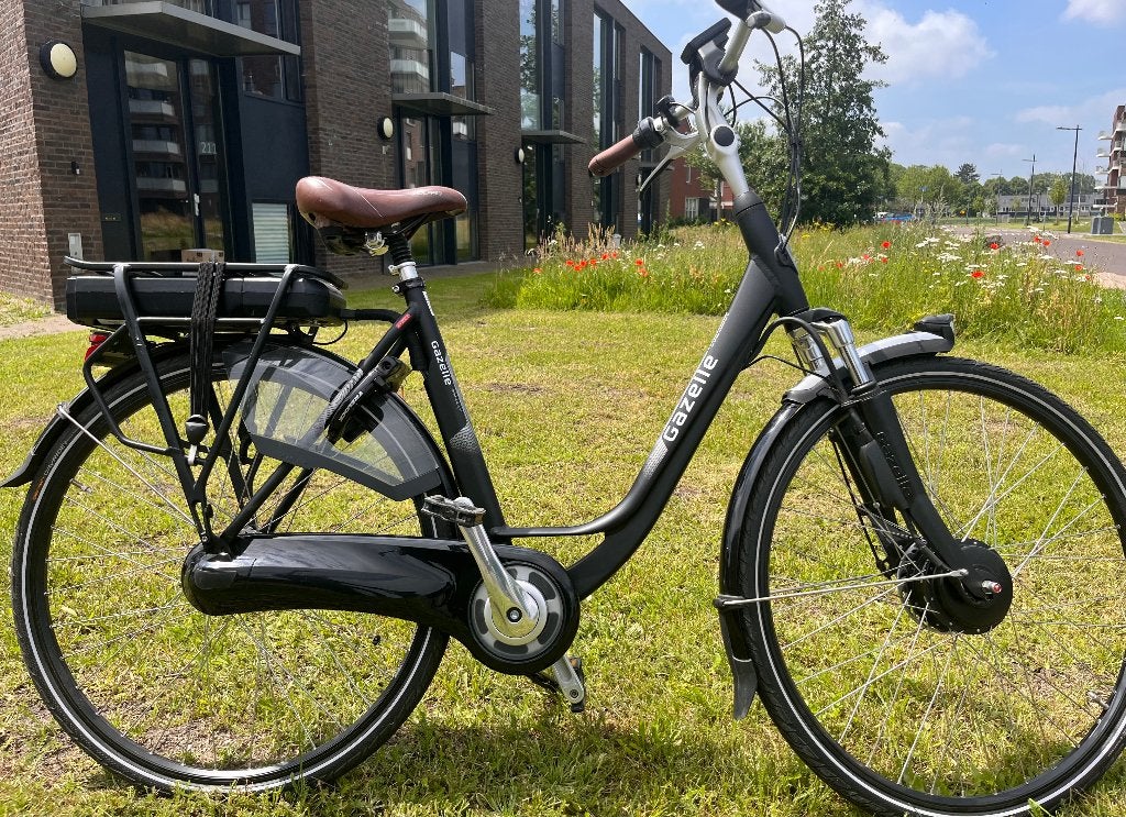Gazelle ebike, Fietsen en Brommers, Fietsen | Dames | Damesfietsen, Zo goed als nieuw, Gazelle, Versnellingen, 53 tot 56 cm, Trommelrem